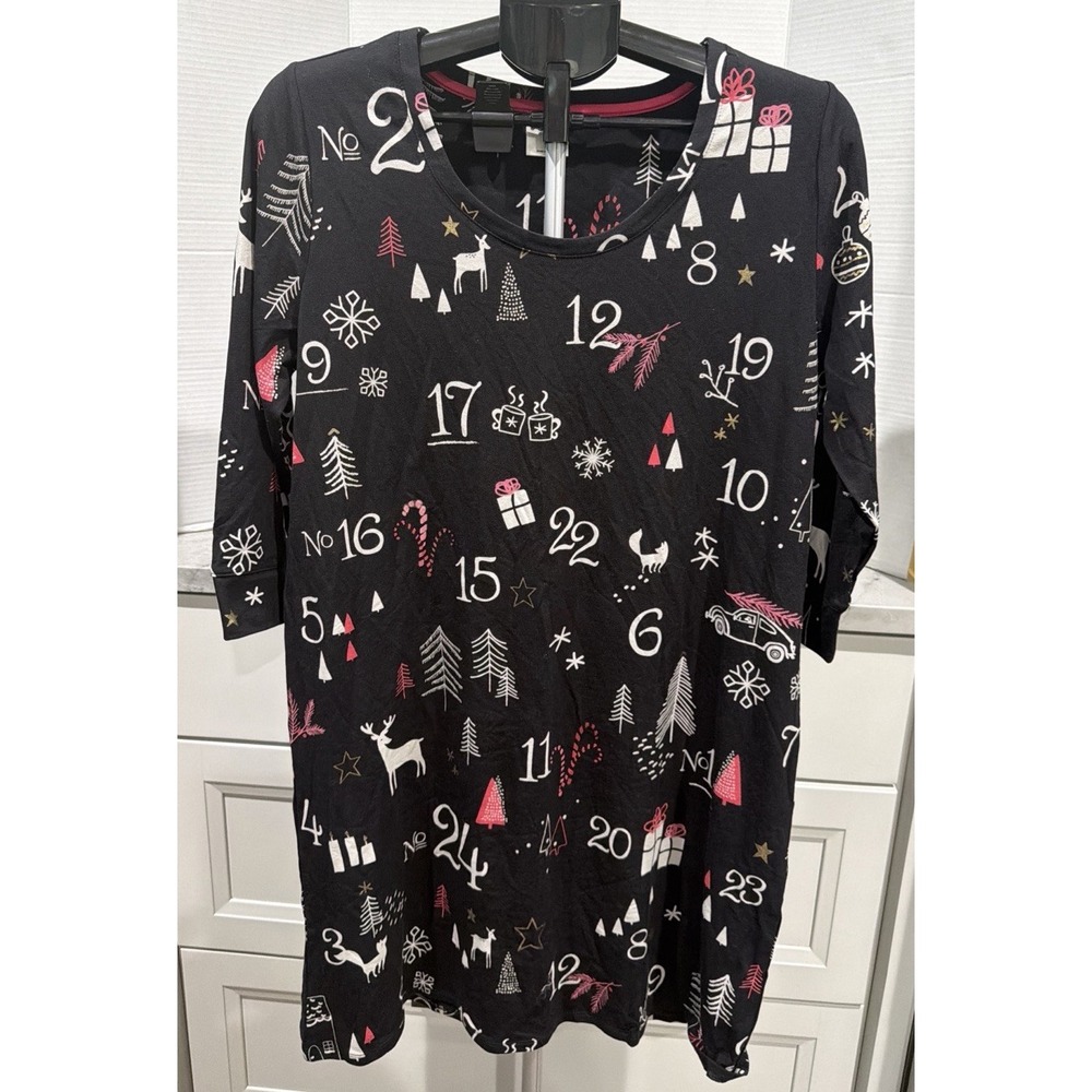 Soma Embraceable Long Sleeve Sleep Shirt Holiday Countdown Medium Reindeer Trees
